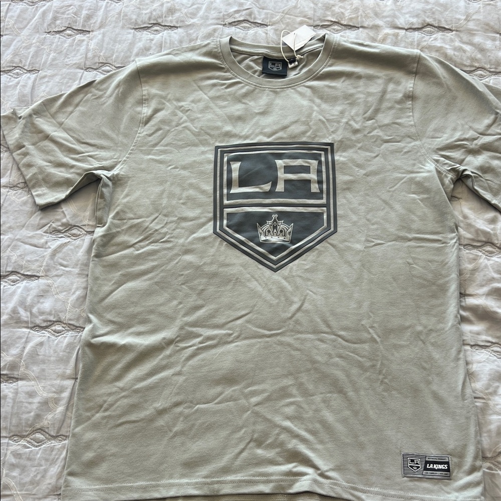 LA Kings Men's Gray T-Shirt Offical merchandise